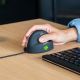 34. Ergonomische Maus für Rechtshänder R-Go Pele HE USB groß schwarz/silber (Einzelhandel)