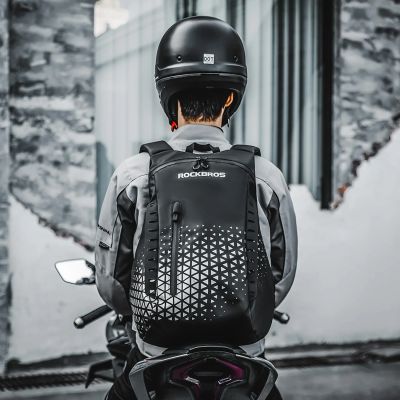 6. Rockbros H36 Rucksack – mit Helmhalterung