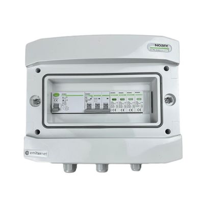 Hermetische IP65 EMITER-Wechselstromanschlussverteileranlage mit Überspannungsableiter Noark Typ 2, 10 A 3-F, FI-Schutzschalter Typ A 40 A/300 mA