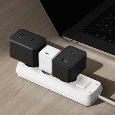 6. Baseus Palm 20W USB-C Wandladegerät - Weiß