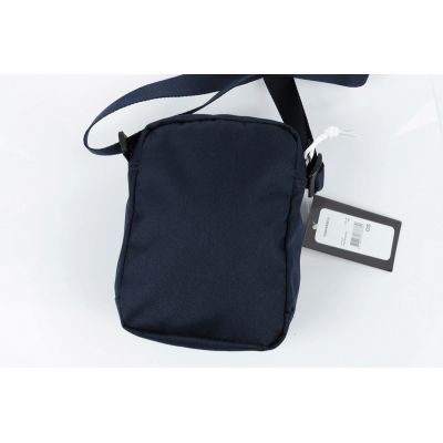 11. Converse 55UCB-ONOW Tasche