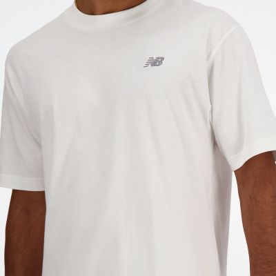 4. New Balance T-Shirt Kleines Logo M MT41509WT