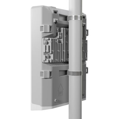 4. Mikrotik netFiber 9 Gigabit Ethernet (10/100/1000) PoE-Unterstützung Weiß