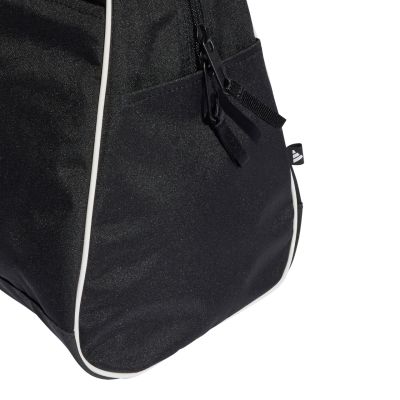 6. adidas Linear Essentials Bowlingtasche Schwarz JW0932