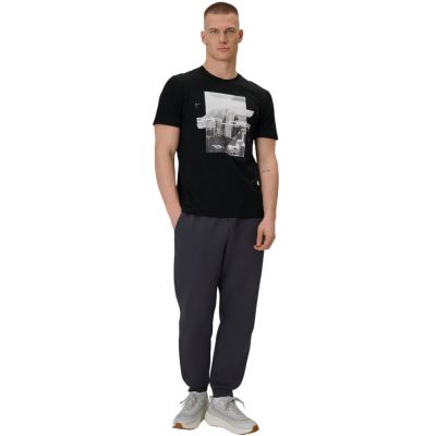 8. Herren-T-Shirt 4F M2660 Tiefschwarz 4FWSS26TTSHM2660 Größe 20S