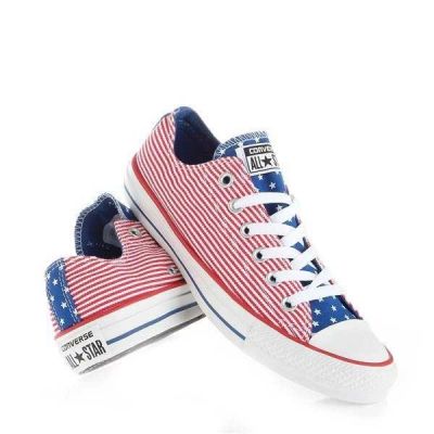 8. Converse Chuck Taylor 144829F