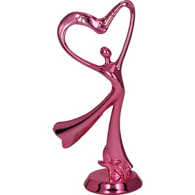 3. Rosa Plastikfigur - tanzend