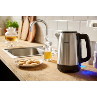 14. Philips Daily Collection Wasserkocher aus Metall, 1,7 l – mit Federdeckel und Füllstandsanzeige