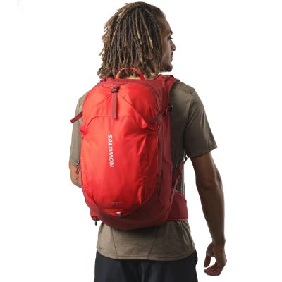 4. Salomon Trailblazer 30 Rucksack C21837