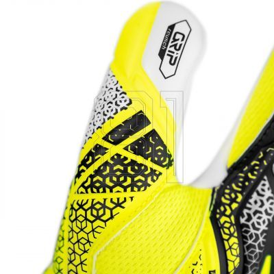 6. Reusch Attrakt Grip Jr 5572815 2014 Torwarthandschuhe