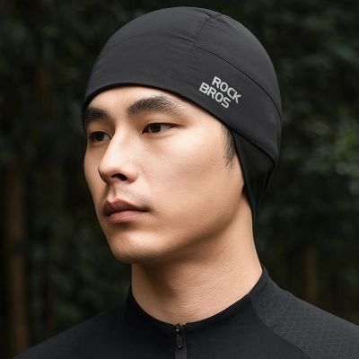 7. Rockbros M015 Wendbare Winter-Radmütze, Größe 54–61 cm – Schwarz