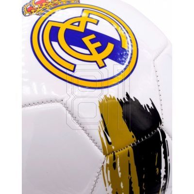 3. Real Madrid 33. RM7BG33 Ball