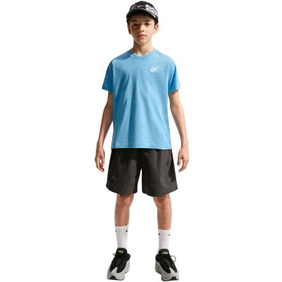 6. Nike Sportswear Kinder-T-Shirt Hellblau FZ5177 497