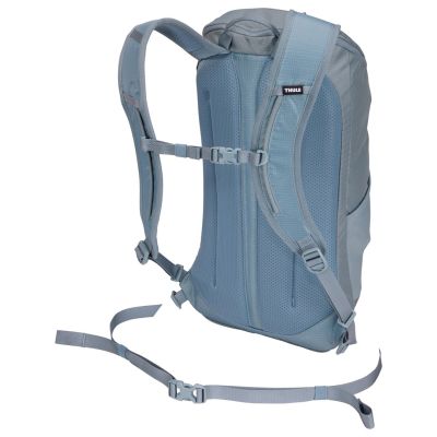 10. Thule AllTrail Daypack 18 L - Teich