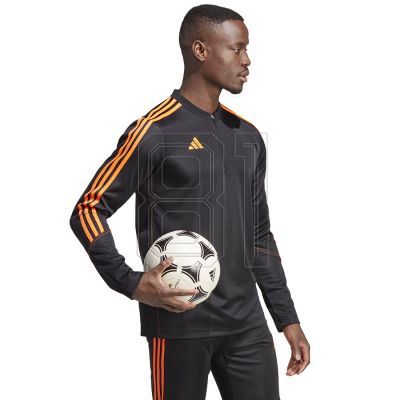 8. Sweatshirt adidas Tiro 23 Training Top M HZ0182