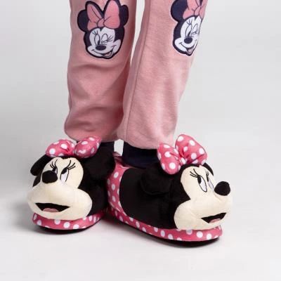 5. Cerda Minnie 3D Hausschuhe, weich, warm, modisch und märchenhaft