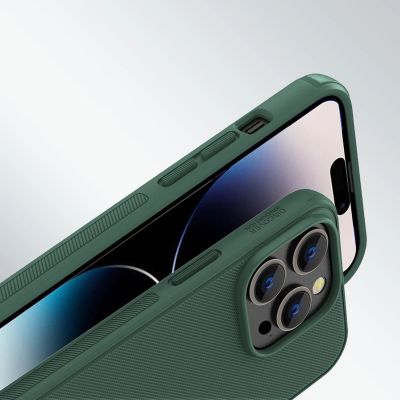 10. Nillkin Super Frosted Shield Pro Hülle für iPhone 14 Pro Rückseite blau