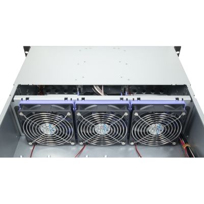 11. Inter-Tech 48,3 cm IPC 3U-30765 3U-Server