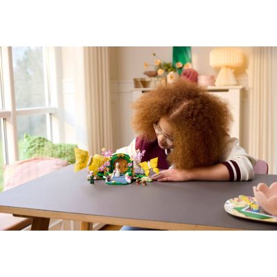 10. CONSTR LEGO GLINDAS HOCHZEITSTAG 75688