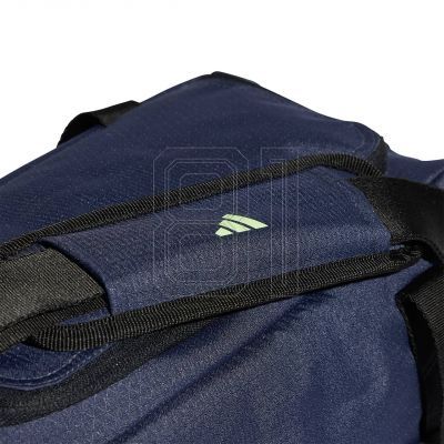 12. adidas Essentials 3-Streifen Duffel XS IR9822 Tasche