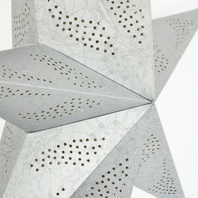 4. Dekorativer Papierstern 60 cm Silber