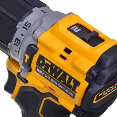 5. 18V BL DCD805NT DEWALT Akku-Bohrschrauber