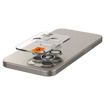6. Spigen Optik.tR EZ Fit Kameraschutz für iPhone 14 Pro / Pro Max / 15 Pro / Pro Max - natürliches Titan 2 Stk.