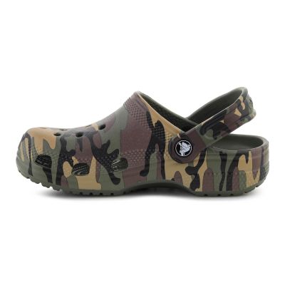 4. CROCS CLASSIC CAMOUFLAGE CLOG K ARMY GREEN/MULTI 211879-3TC