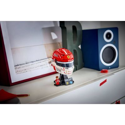 7. LEGO Editions 43014 – Charles-Leclerc-Helm Scuderia Ferrari HP