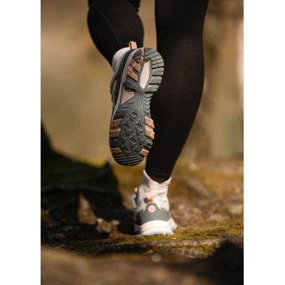 13. Hi-Tec Hiest Low WP W 92800657927 Schuhe