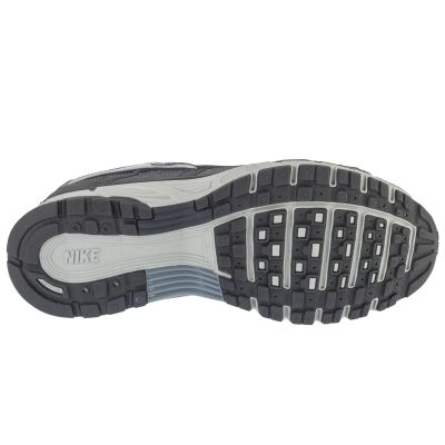 4. Nike P-6000 HQ3818-001 Schwarz 38,5