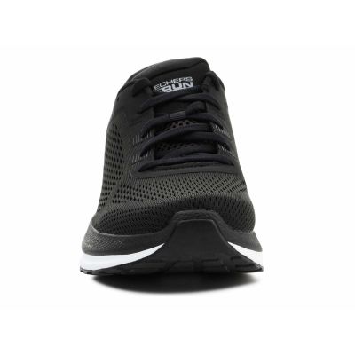 3. Skechers Go Run Persistence M 246053-BKW Schuhe