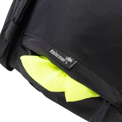 13. Hi-Tec V-Lite 24 Rucksack 92800556093
