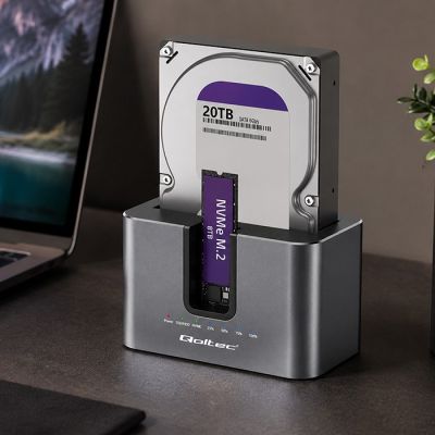 6. Qoltec 52631 HDD/SSD-Dockingstation | SATA | M.2 NVMe | Klonen | USB-C | 10 Gbit/s | 28 TB