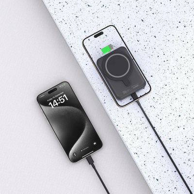 6. Tech-Protect LifeMag PB11 Powerbank mit MagSafe 10000 mAh 15 W USB-C-Anschluss – Schwarz + USB-C-Kabel