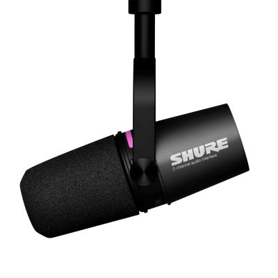 2. Shure MV7i – Intelligentes Mikrofon mit US-Schnittstelle