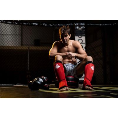 6. Flexible Schienbeinschoner M - Shinrage Red