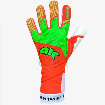 2. Goalkeeping gloves 4keepers Elite Inferno NC M S961173