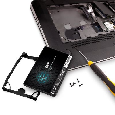 4. Silicon Power S55 SSD 480GB 2,5" SATA III 560/530 MB/s (SP480GBSS3S55S25)