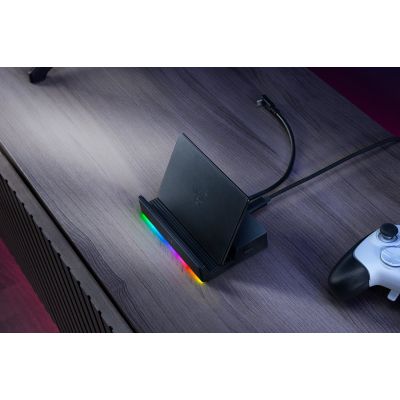 3. Razer Dockingstation RC21-02310100-R3M1 1D94-00D Schwarz