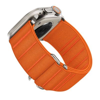 3. Tech-Protect Nylonarmband für Apple Watch 44 / 45 / 46 / 49 mm - Orange