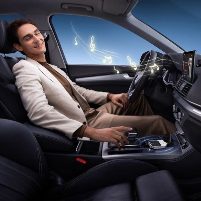 8. Baseus SafeJourney Series Wireless CarPlay Adapter – Grau
