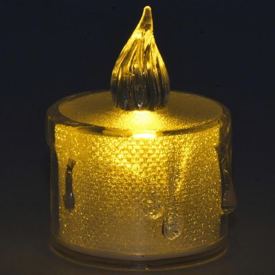 7. Dekorative LED-Kerze 3,6 x 5 cm