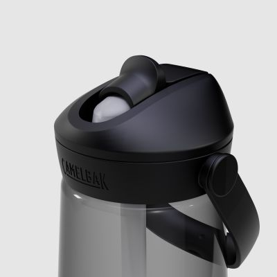 4. Tritan-Trinkflasche CAMELBAK Thrive Flip Straw 740 ml