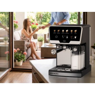 33. ELDOM Espressomaschine ECK1 1300W 20 BAR, Milchbehälter, 6 Automatikprogramme, 2 manuelle Programme