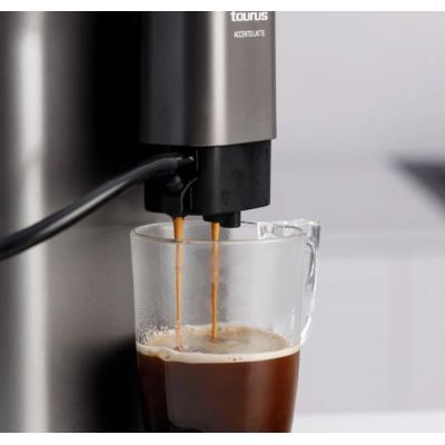 6. Taurus Accento Latte Espressomaschine; 20 bar weißer Kaffee