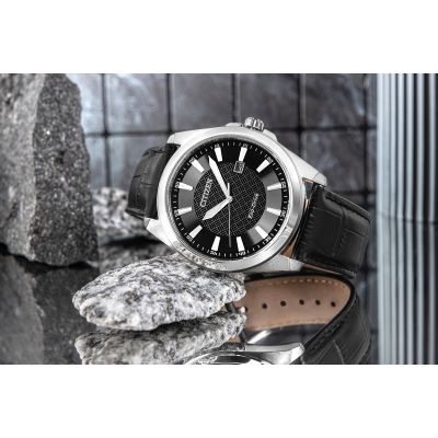 6. CITIZEN Eco-Drive Herrenuhr BM7108-14E + Box