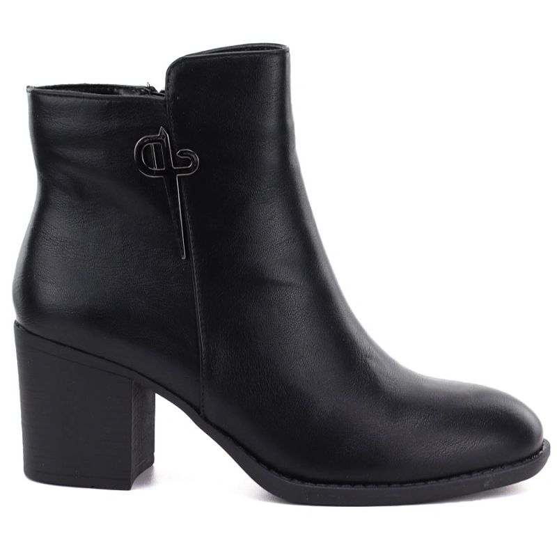 2. Schwarze Damen-Stiefeletten mit Absatz M.Daszyński SA250-4