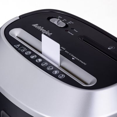 8. Activejet ASH-1201D Aktenvernichter, P-3, 25 l, 5x38 mm Schnipsel, 12 Blatt, schwarz und silber.