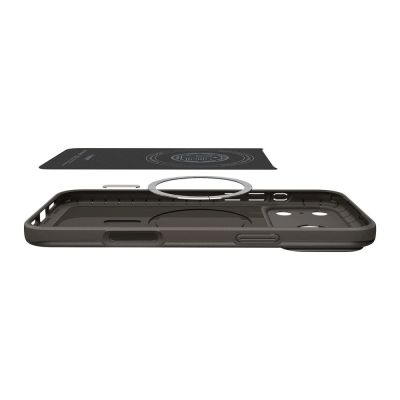6. Spigen Thin Fit MagSafe Hülle für iPhone 18 Pro / 17 Pro – Schwarz